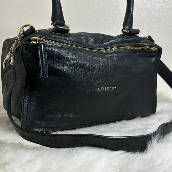 💯Authentic Givenchy Pandora Handbag🍀 - Picture 13 of 17